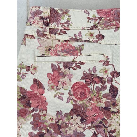 Lauren Conrad Shorts Denim Jean Multicolor Floral Crochet Stretch - Picture 9 of 14